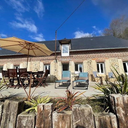 Le Nice Valmontais - Draps Et Serviettes Sur Demande Valmont  Exterior foto